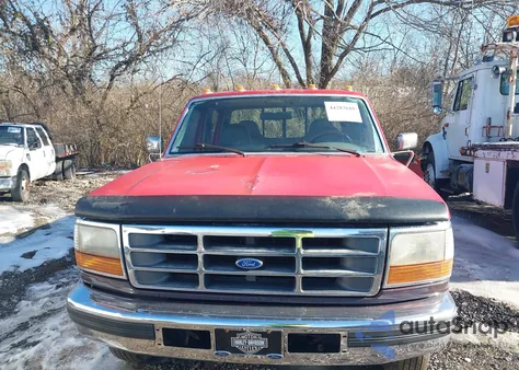 1996 Ford F350 z USA, uszkodzony, nr VIN 1FTJW35F0TEB28599
